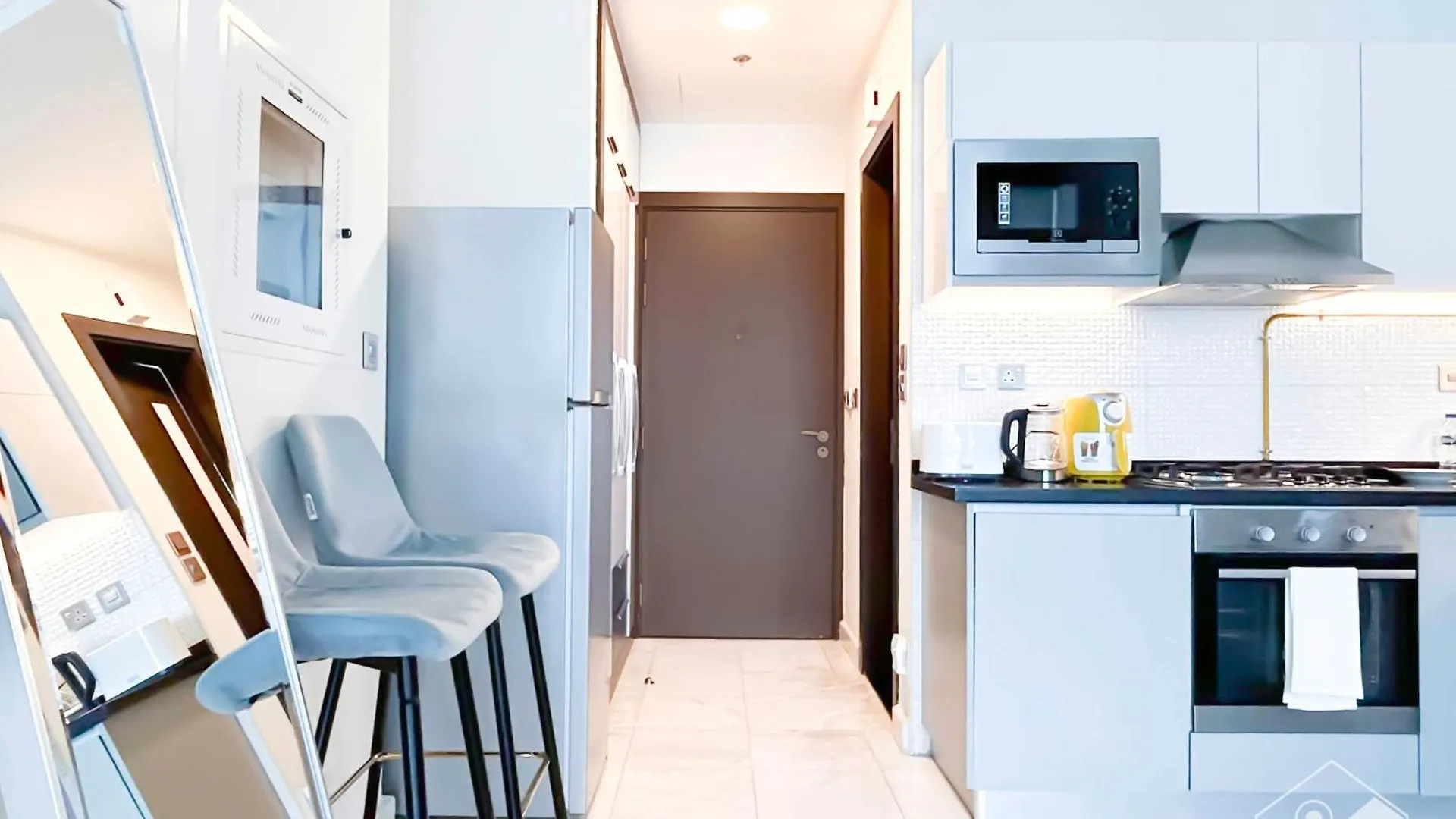 Apartment Contemporary Studio With City View In Business Bay Dubai